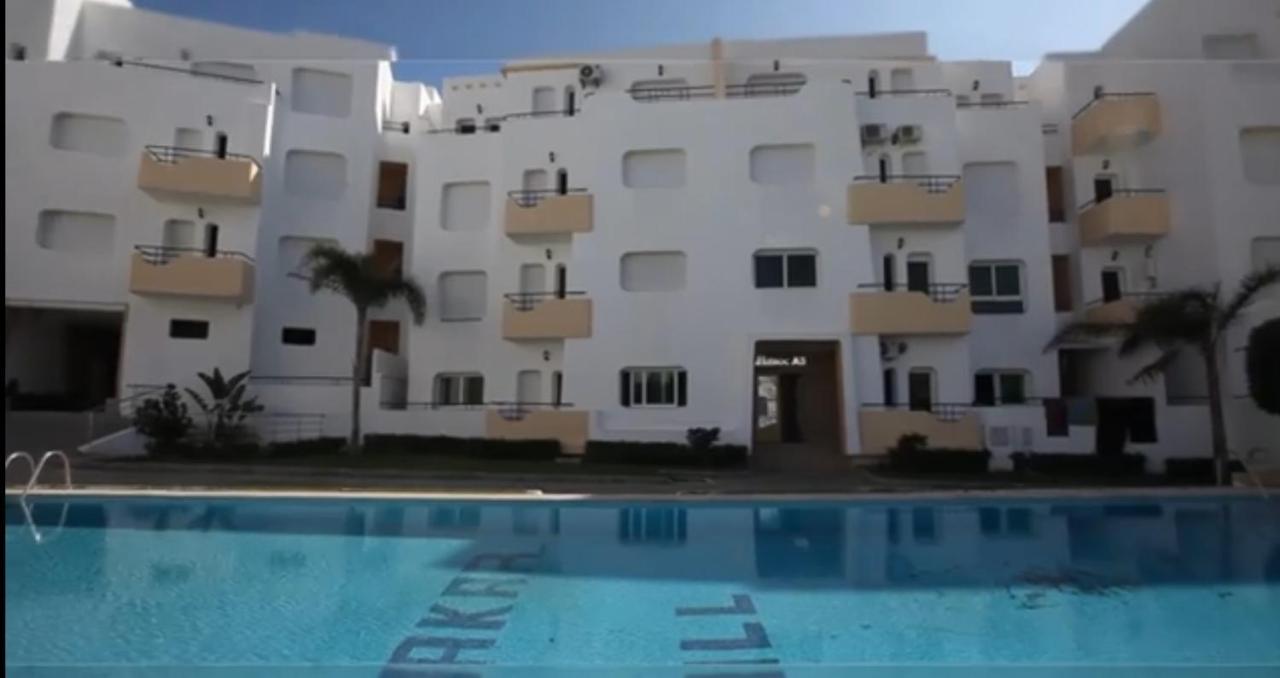 Appartement Avec Piscines, Vue Sur Mer Et Acces A La Plage A Achakar Hill, Tanger. Dış mekan fotoğraf