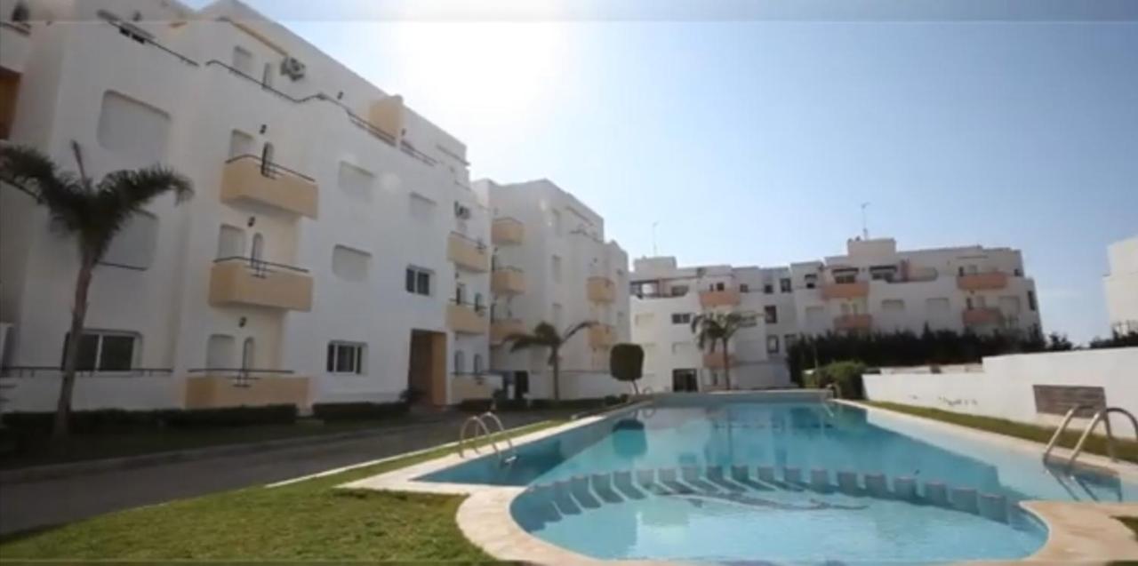 Appartement Avec Piscines, Vue Sur Mer Et Acces A La Plage A Achakar Hill, Tanger. Dış mekan fotoğraf
