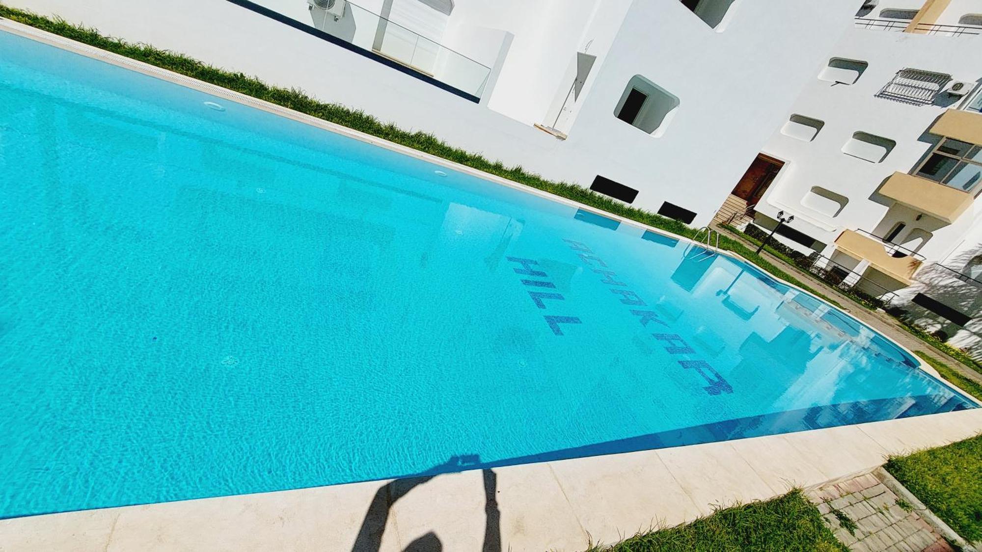 Appartement Avec Piscines, Vue Sur Mer Et Acces A La Plage A Achakar Hill, Tanger. Dış mekan fotoğraf